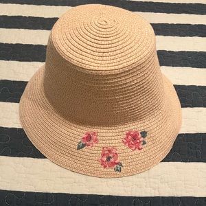 Janie and Jack girls hat - like new size 4-6